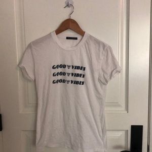 Brandy Melville t-shirt